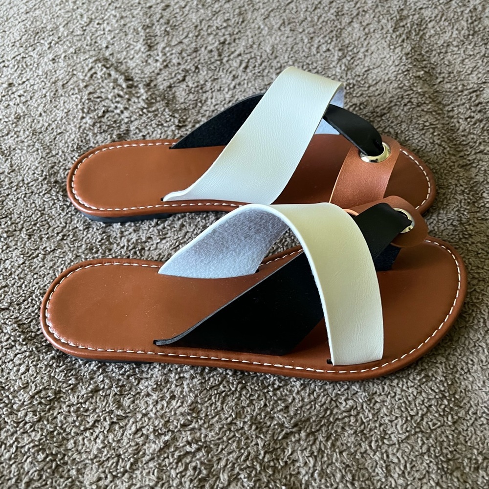 Women’s Sandals NEVER WORN